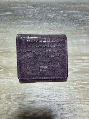Coveri You Young Purple Croc Embossed Leather Bifold Wallet